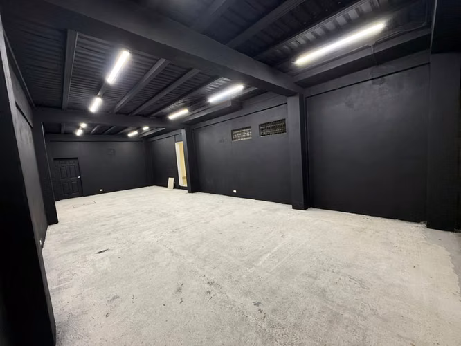 75 m² ground-floor retail space in Los Andes — photo 4