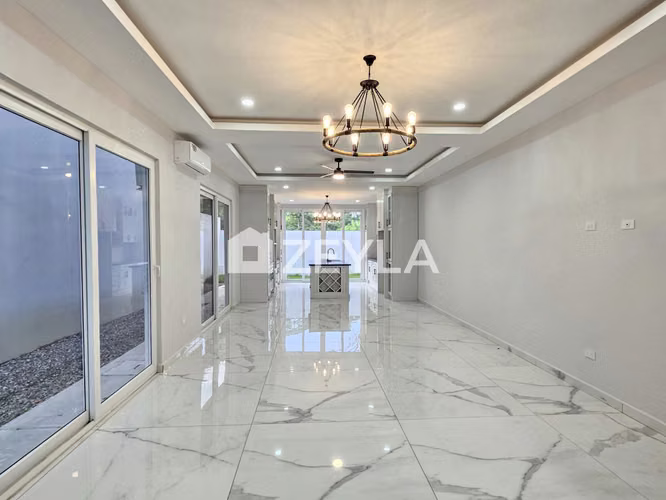 New 3BR townhouse at Residencial Cataleya, Lomas del Pedregal — foto 2