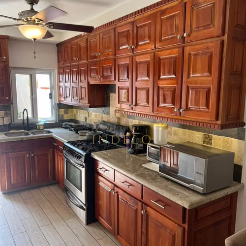 3BR house in Residencial Los Alpes — photo 4