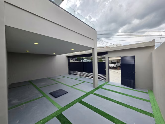 New minimalist 3BR house in Residencial Santa Cruz — photo 3