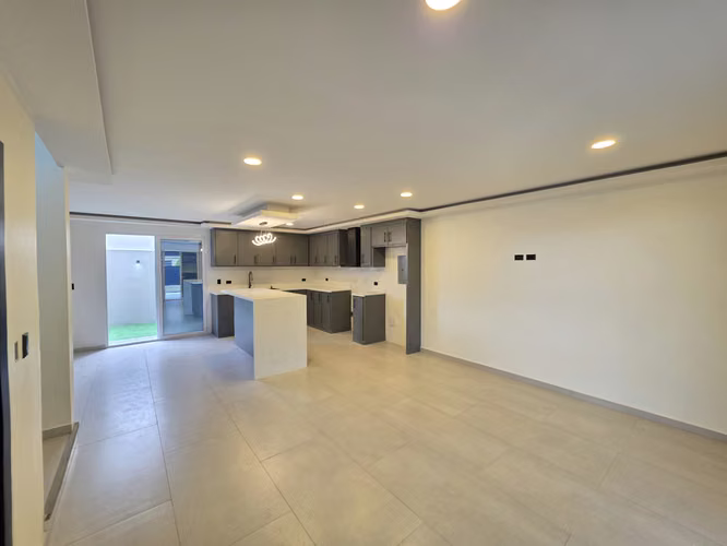 New minimalist 3BR house in Residencial Santa Cruz — photo 4