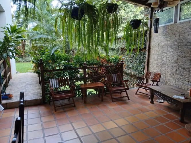 Large 6BR three-level house in Tegucigalpa — photo 4