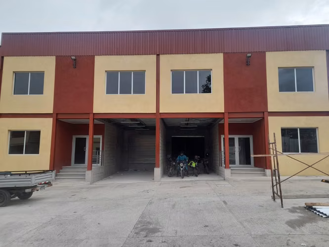 528 m² office-warehouse near UNITEC