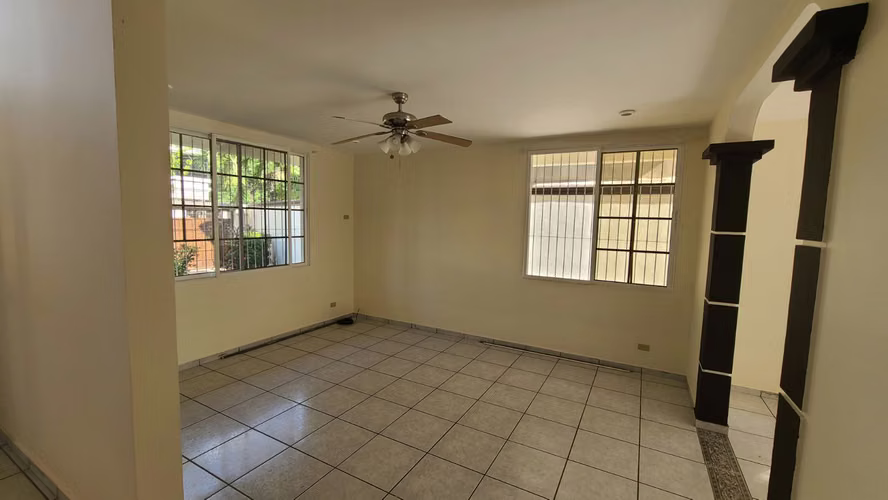 5BR house with pool in Los Álamos — photo 2