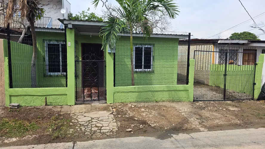 3BR starter house in Colonia Montefresco Oeste — photo 2