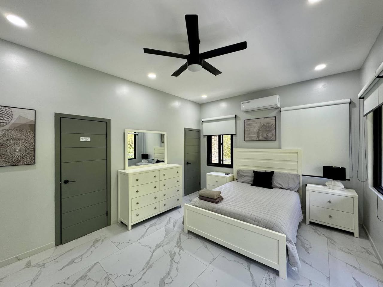 4BR modern house with pool at Coral View Village — photo 3