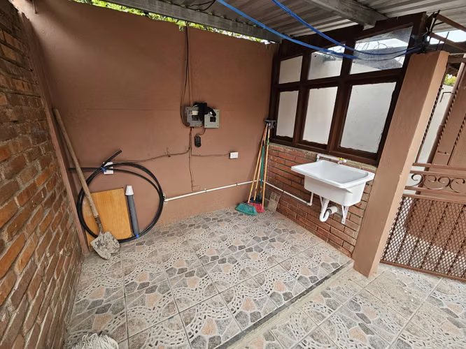 4BR house in Colonia Elvel — photo 3