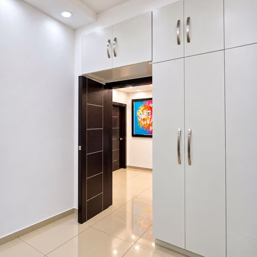 Modern 3BR house in gated Residencial Venecia 5 — photo 4