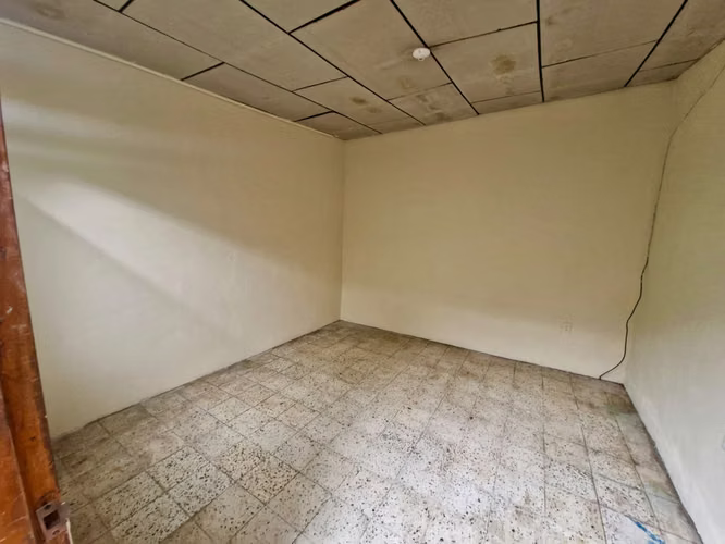Budget 5BR two-level house in Col. El Pedregal — photo 3