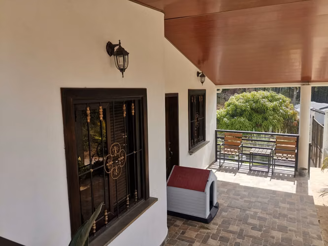 Single-level 5BR house with apartment in Valle de Ángeles — foto 2