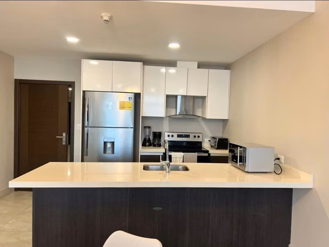 3BR furnished apartment at Condominios Penta — photo 3